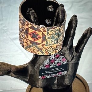 ❣️5|$25❣️Paparazzi Multicolor Patterned Cuff Bracelet